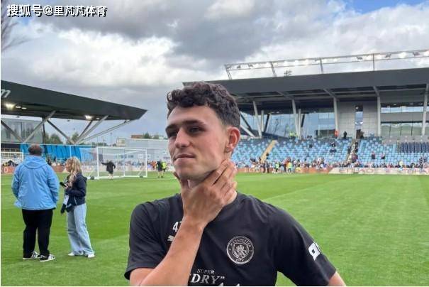 丁丁远走那不勒斯，曼城新赛季的“指挥官任务”，就全靠他了