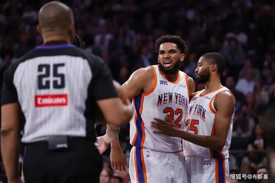 32号之前森林狼中锋，唐斯把明尼苏达当成了家，卡尔的狼队前半生