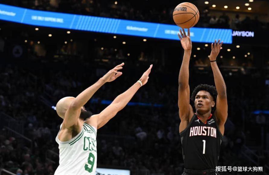 名记喊话梦之队：3年之后该让火箭队阿门加入！防守已是王牌技能