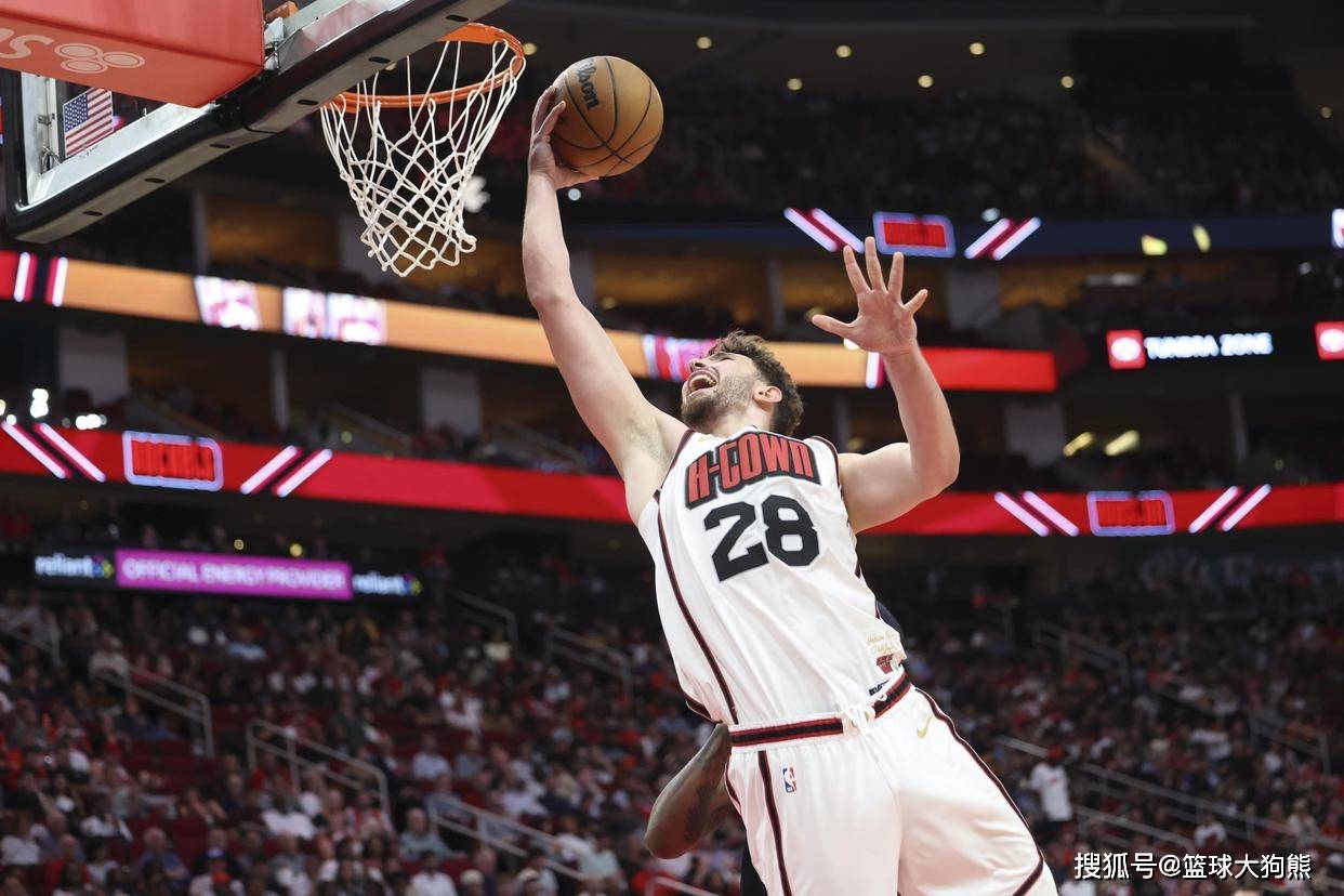 2场狂胜31个篮板!火箭队3高塔+前锋群镇守篮下,优势再次扩大