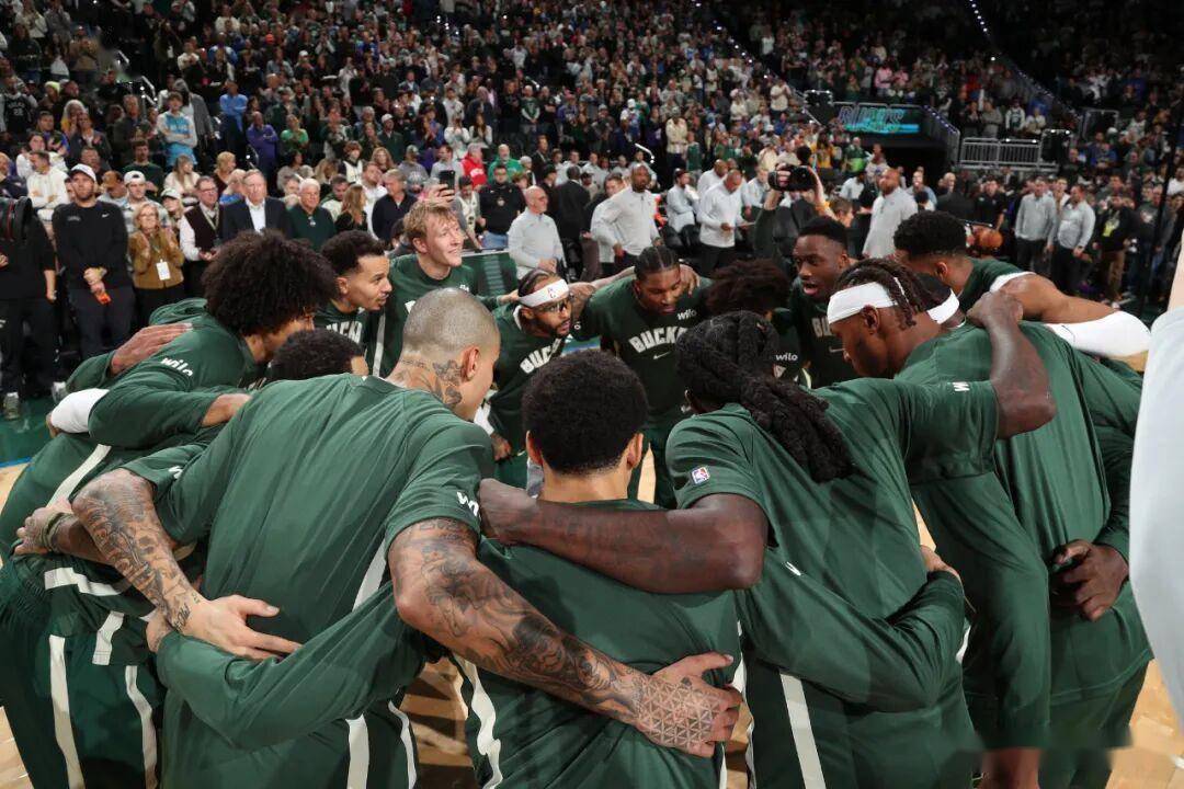 开云体育首页-NBA常规赛前瞻：密尔沃基雄鹿 vs 多伦多猛龙