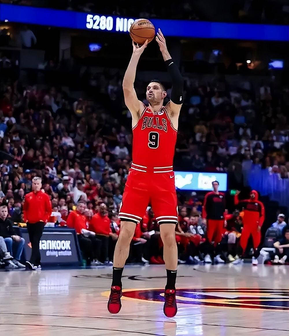 芝加哥公牛调整阵容,武切维奇或成买断对象