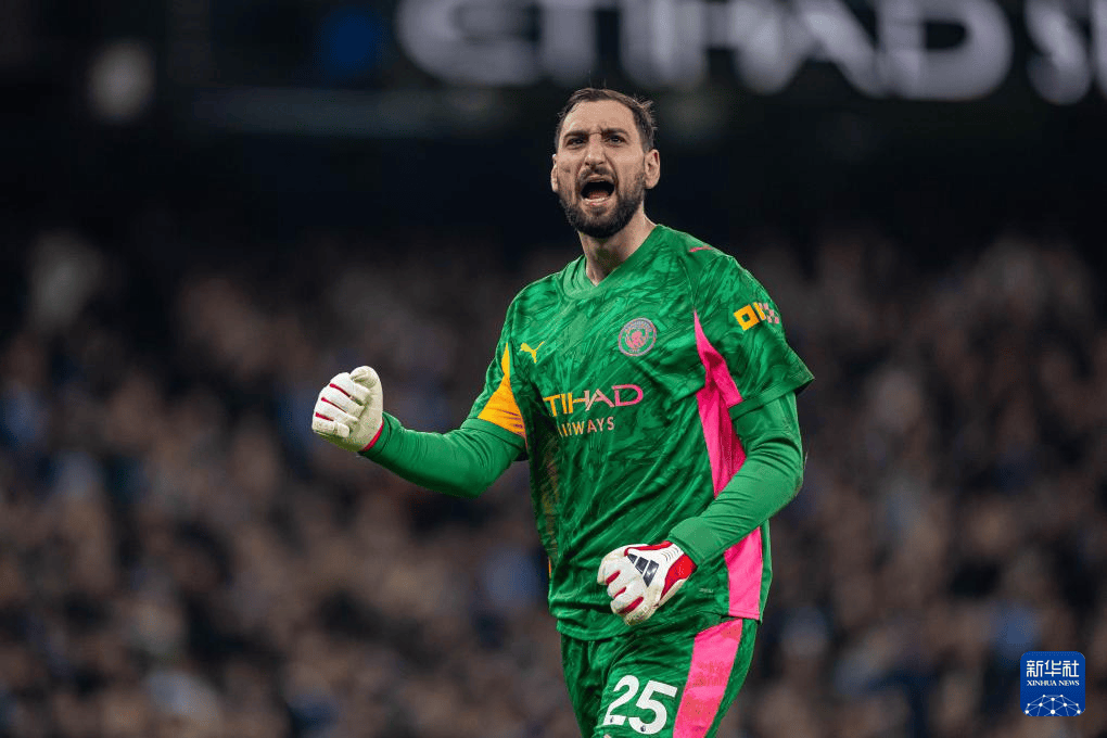 足球——英超：曼城战平诺丁汉森林