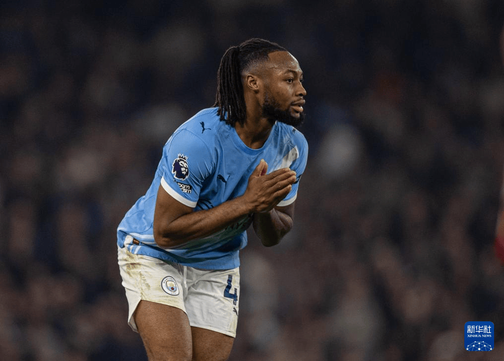 足球——英超：曼城战平诺丁汉森林